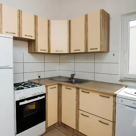 Amazing In W/ 2 Bedrooms 公寓 *