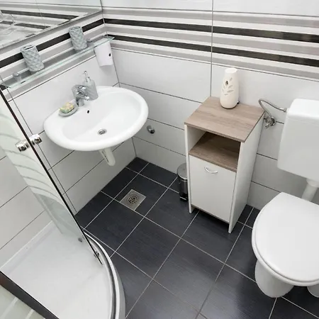 Amazing In W/ 2 Bedrooms 公寓 曼德雷